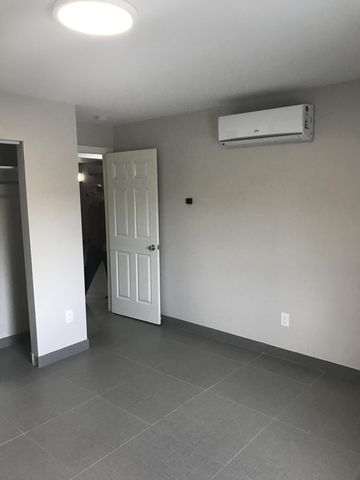 142 SW 8th Avenue Apt D, Delray Beach, FL 33444