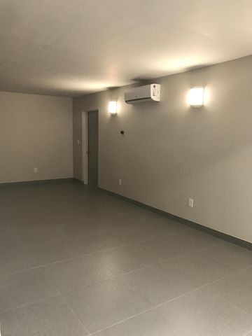 142 SW 8th Avenue Apt D, Delray Beach, FL 33444