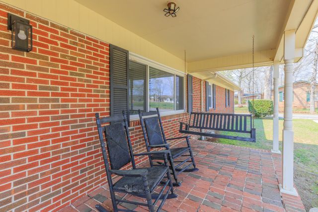 177 W Reed Road, Lafayette, GA 30728