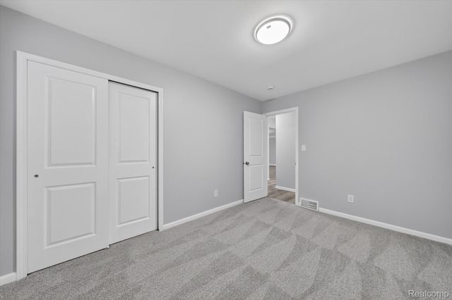 14203 Fenton, Redford Charter Township, MI 48239