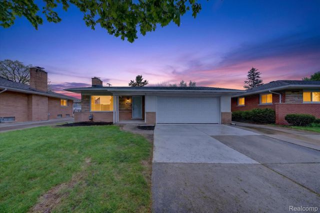 14203 Fenton, Redford Charter Township, MI 48239