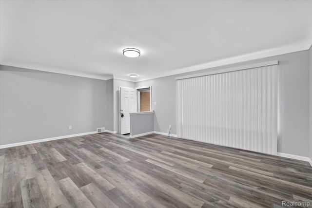 14203 Fenton, Redford Charter Township, MI 48239