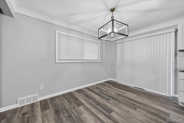 14203 Fenton, Redford Charter Township, MI 48239