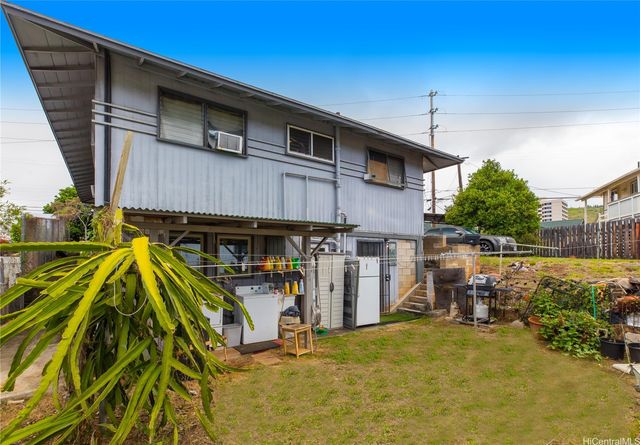 2805 Waialae Avenue, Honolulu, HI 96826