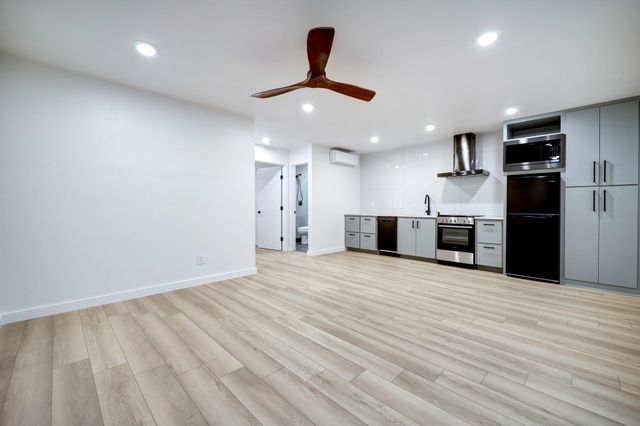 3403 Audubon Place 2, Houston, TX 77006