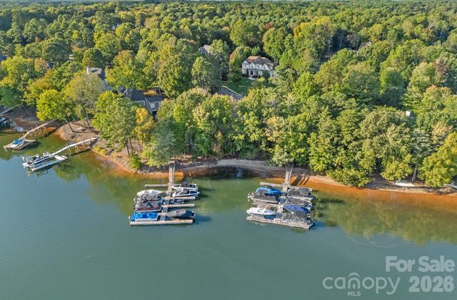 111 Chatham Road, Mooresville, NC 28117