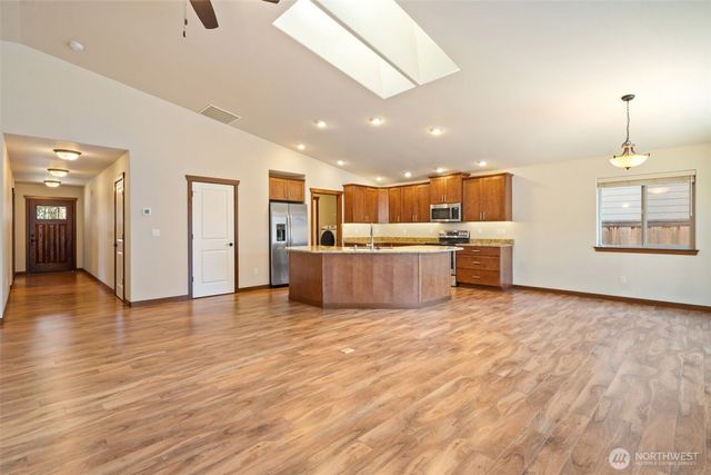 5107 NW Cannon Circle, Silverdale, WA 98383