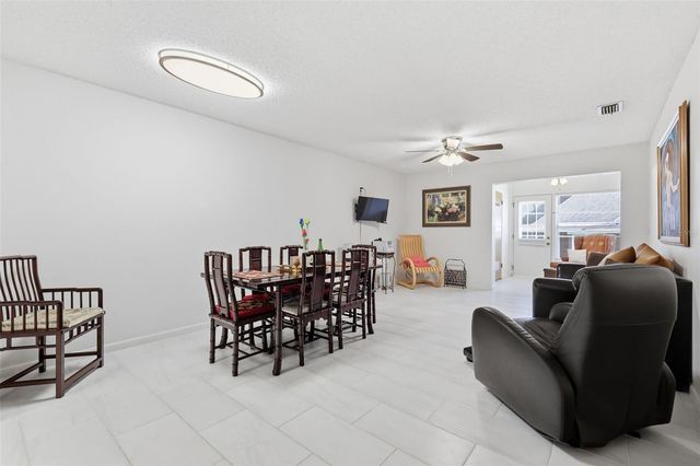 151 N HILL AVENUE 100, Deland, FL 32724