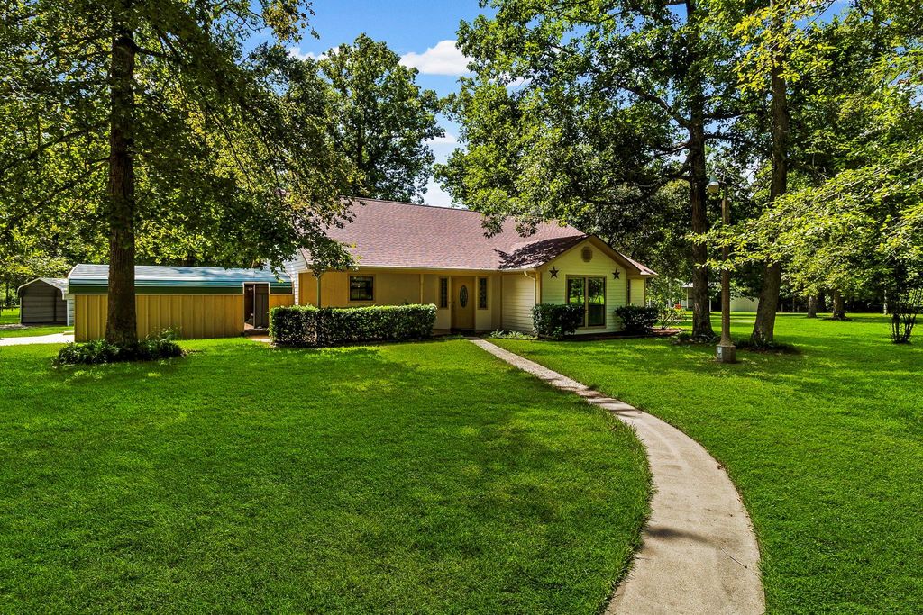 846 Savannah Lane, Livingston, TX 77351