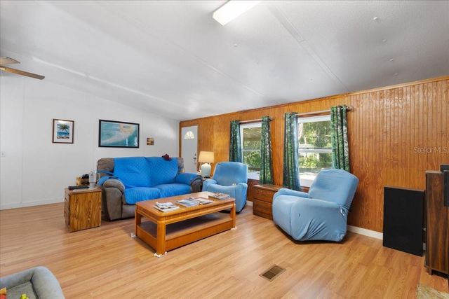 1566 NE 262ND AVENUE, Old Town, FL 32680