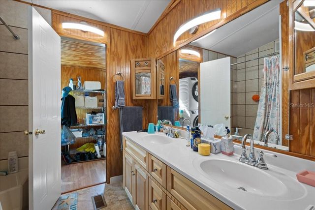 1566 NE 262ND AVENUE, Old Town, FL 32680