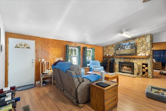 1566 NE 262ND AVENUE, Old Town, FL 32680