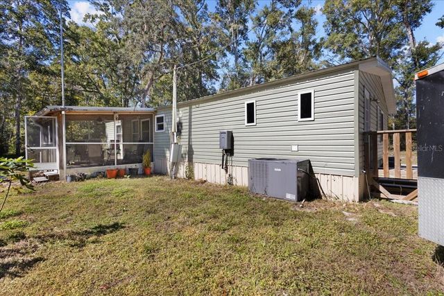 1566 NE 262ND AVENUE, Old Town, FL 32680