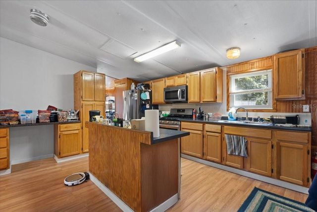 1566 NE 262ND AVENUE, Old Town, FL 32680