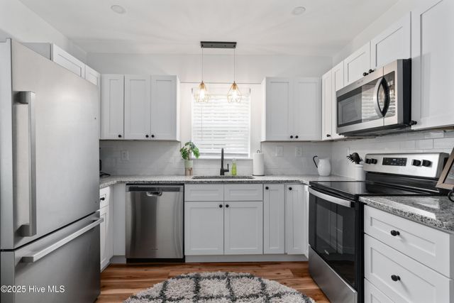 917 Wooster Street, Wilmington, NC 28401