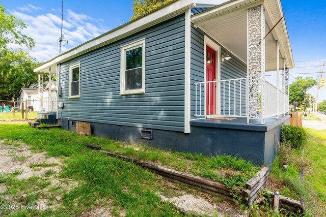 917 Wooster Street, Wilmington, NC 28401