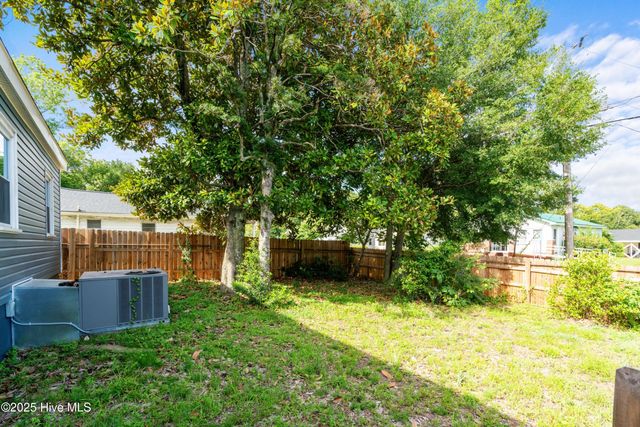 917 Wooster Street, Wilmington, NC 28401