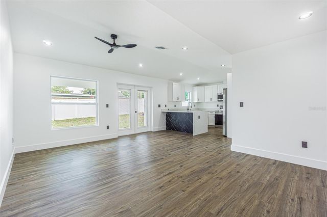 4250 OAK BLUFF AVENUE, Holiday, FL 34691