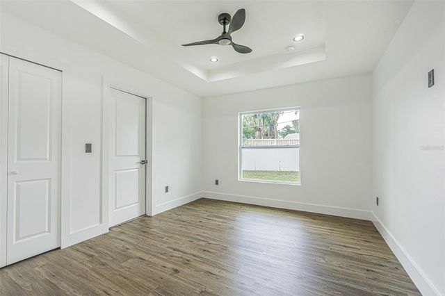 4250 OAK BLUFF AVENUE, Holiday, FL 34691