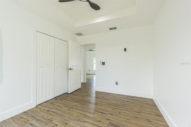4250 OAK BLUFF AVENUE, Holiday, FL 34691