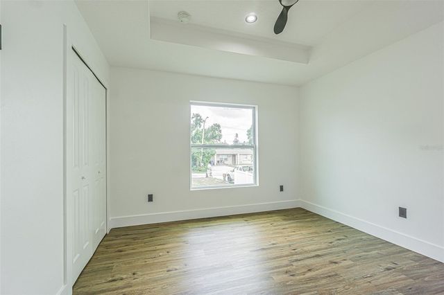 4250 OAK BLUFF AVENUE, Holiday, FL 34691