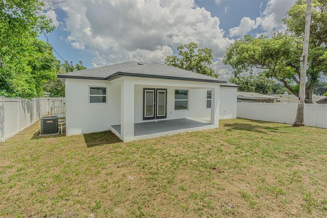 4250 OAK BLUFF AVENUE, Holiday, FL 34691