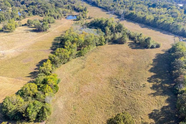 23201 Barry Lane, Little Rock, AR 72210