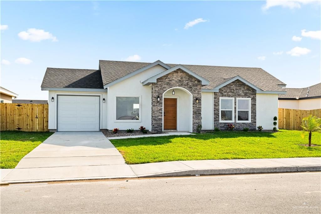 1708 Karianna Drive, Mercedes, TX 78570