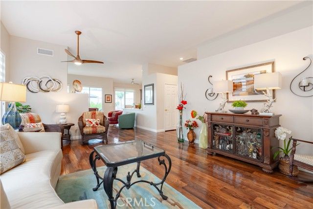 21511 Canaria, Mission Viejo, CA 92692