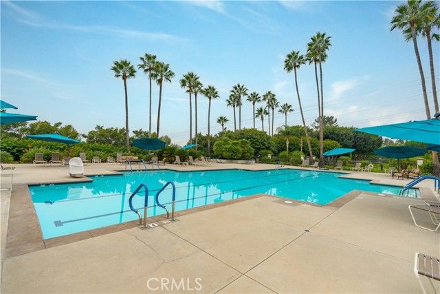 21511 Canaria, Mission Viejo, CA 92692