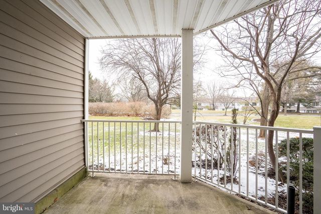 22 AMBERLY CT, Franklin Park, NJ 08823