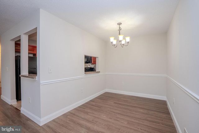 22 AMBERLY CT, Franklin Park, NJ 08823