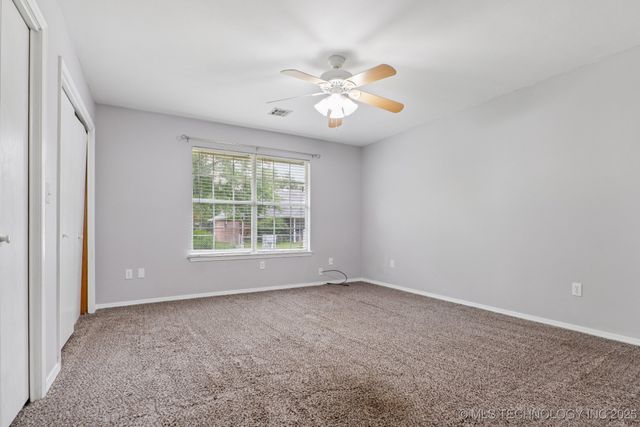 617 Ridgewood Drive, Pryor, OK 74361