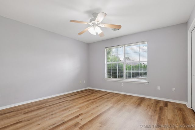 617 Ridgewood Drive, Pryor, OK 74361