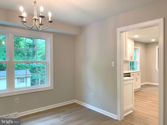 117 MIDWAY RD, Phoenixville, PA 19460