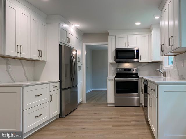 117 MIDWAY RD, Phoenixville, PA 19460