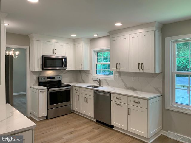 117 MIDWAY RD, Phoenixville, PA 19460