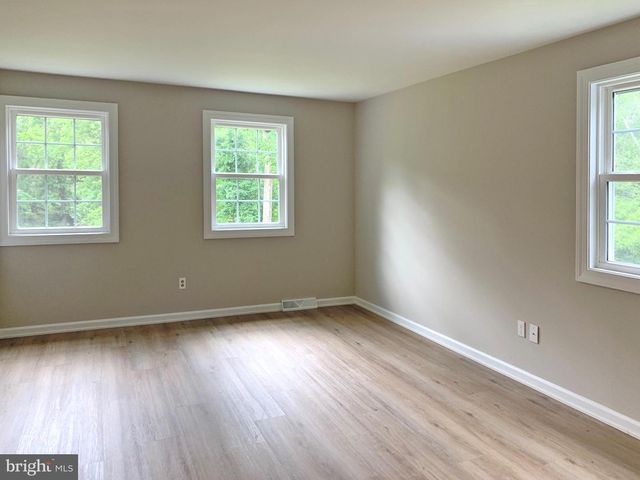 117 MIDWAY RD, Phoenixville, PA 19460