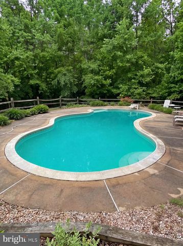 117 MIDWAY RD, Phoenixville, PA 19460