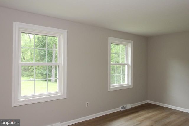 117 MIDWAY RD, Phoenixville, PA 19460