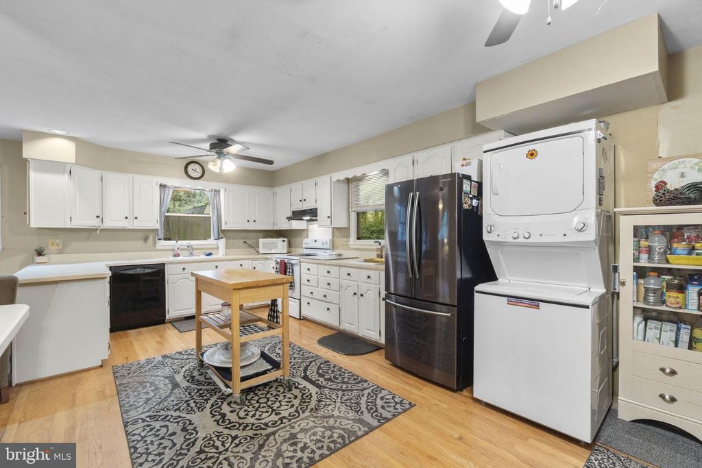 Image 13 of property listing at 3701 CLYDESDALE ROAD WAY, Reisterstown, MD 21136