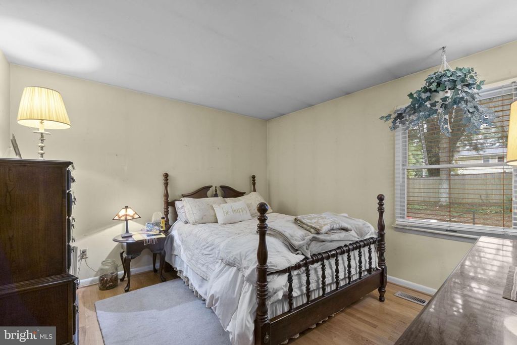 Image 14 of property listing at 3701 CLYDESDALE ROAD WAY, Reisterstown, MD 21136
