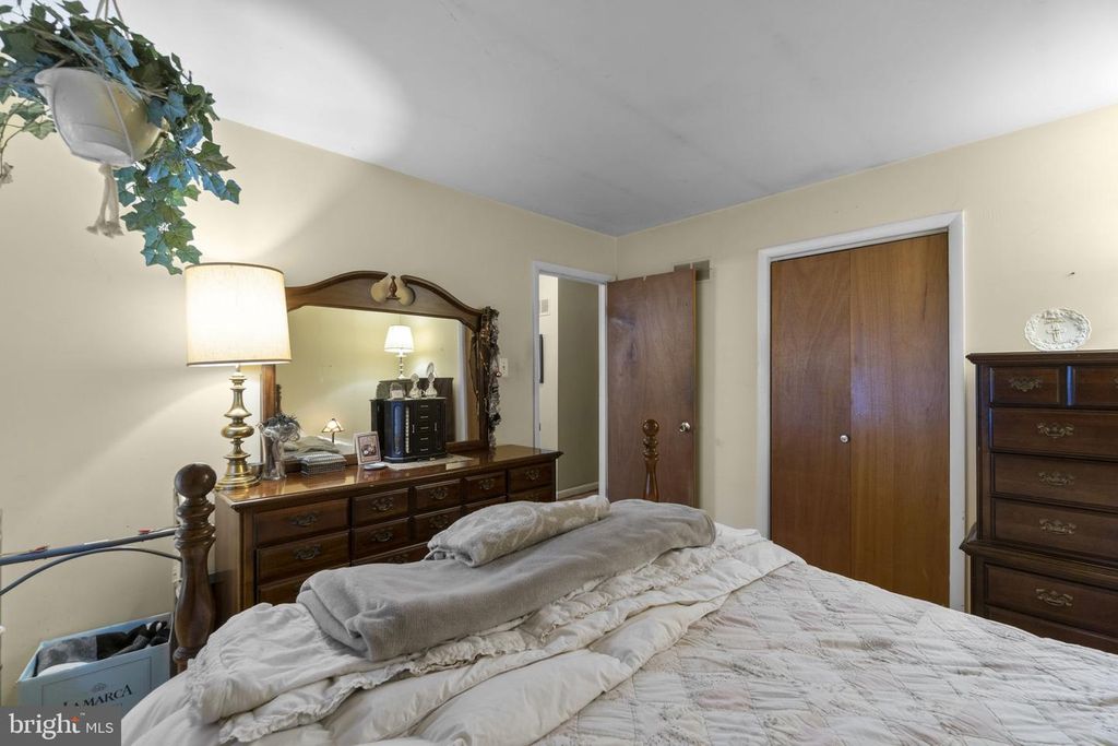 Image 15 of property listing at 3701 CLYDESDALE ROAD WAY, Reisterstown, MD 21136