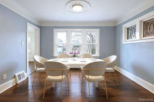 15721 Mansfield Street, Detroit, MI 48227