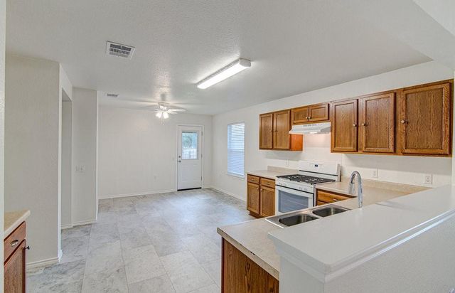 7505 Aspen Brook DR, Austin, TX 78744