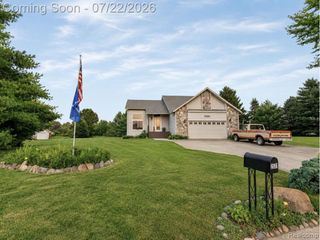 2581 Amy Court, Oxford, MI 48371