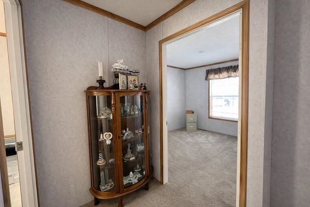 43 Crystal Lane, Lyndon, VT 05851