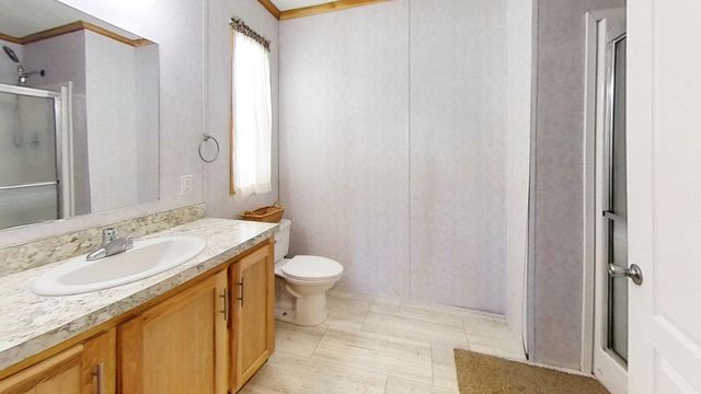 43 Crystal Lane, Lyndon, VT 05851