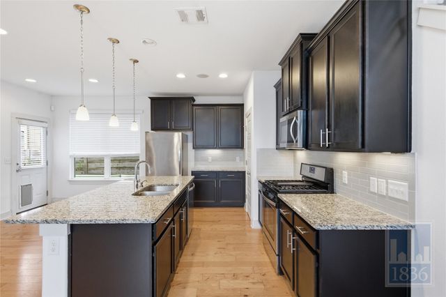 5901 Rubicon RUN, Austin, TX 78745