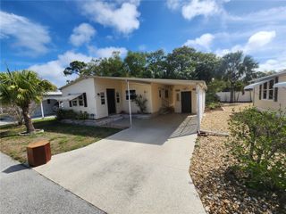 808 53RD AVENUE E 191, Bradenton, FL 34203